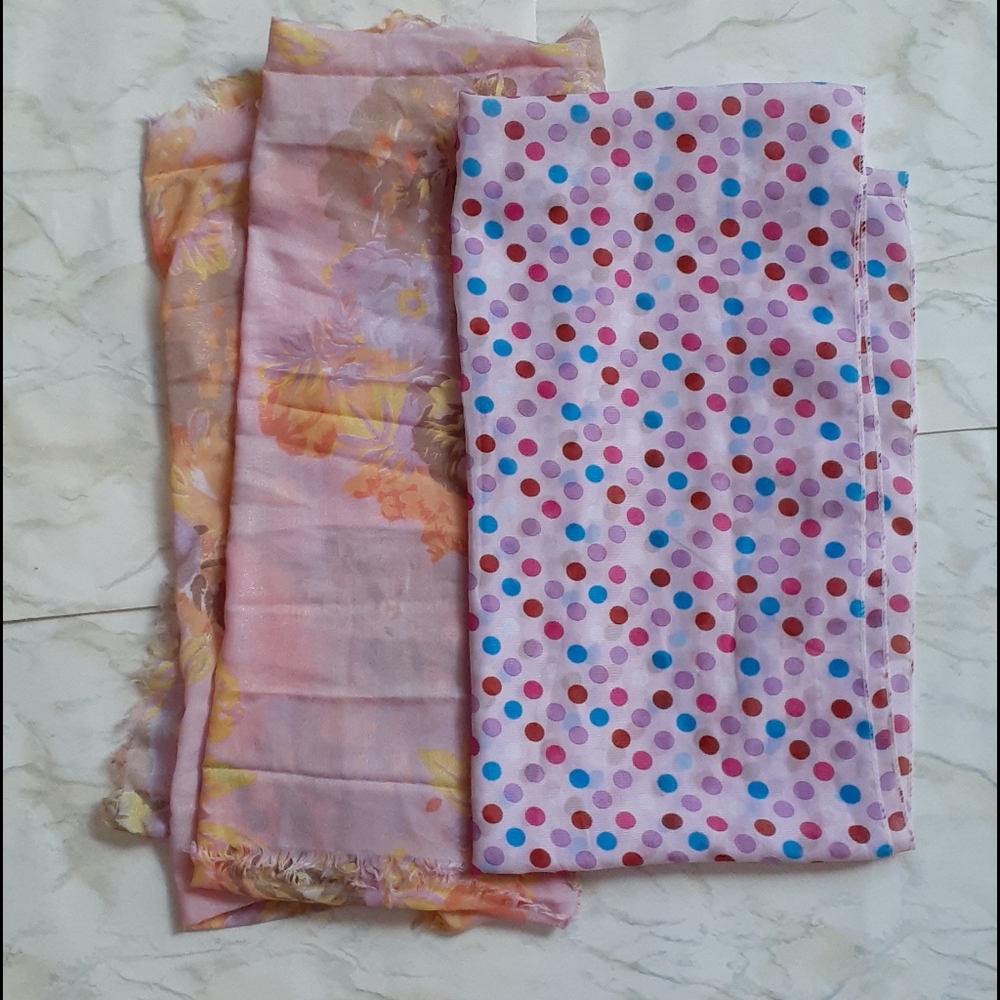 Bundle of Two Fashion Scarves